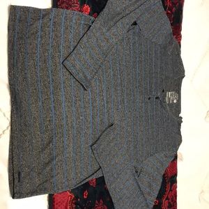 men’s long sleeve tee